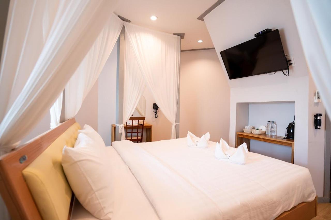 De Mala Hotel Sukhothai Eksteriør billede